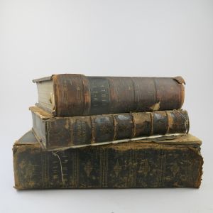 Leather bindings, very large (Lot 33)