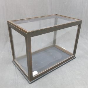 Empty display case